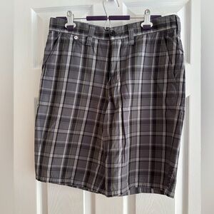 Burton Men's Charcoal Plaid Shorts